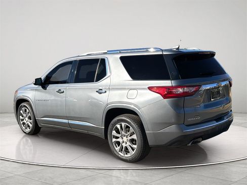 Used 2018 Chevrolet Traverse Premier w/ Driver Confidence II Package image 17