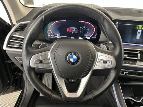 Used 2022 BMW X7 xDrive40i w/ Premium Package image 12
