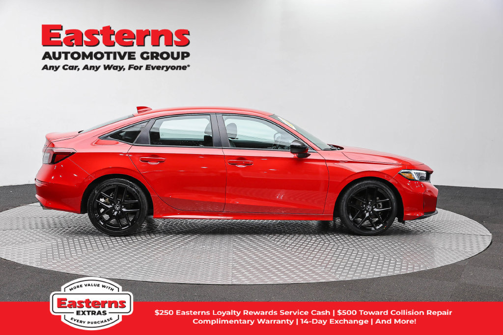 Used 2025 Honda Civic Sport image 5