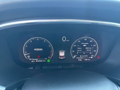 Used 2024 Acura MDX SH-AWD w/ Technology Package image 8