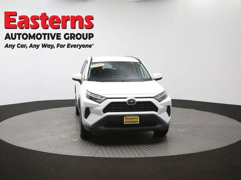 Used 2022 Toyota RAV4 XLE AWD/4WD image 51