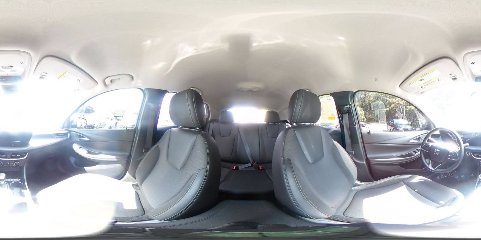 Used 2025 Buick Encore GX Preferred AWD/4WD image 44