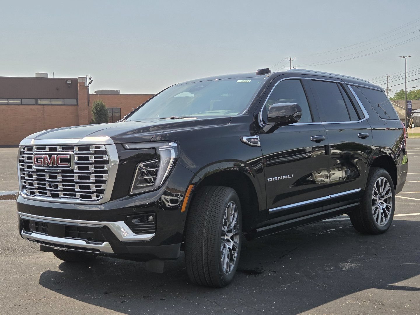 New 2026 GMC Yukon Denali w/ Sun & Power Step Package AWD/4WD image 14