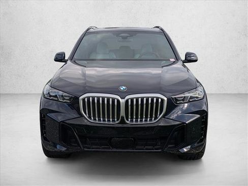 Used 2026 BMW X5 xDrive40i w/ M Sport Package image 6