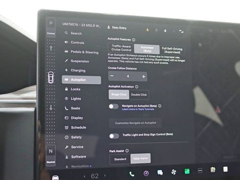 Used 2022 Tesla Model S image 24