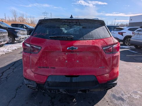 Used 2022 Chevrolet Blazer RS w/ LPO, Exterior Decal Package image 6