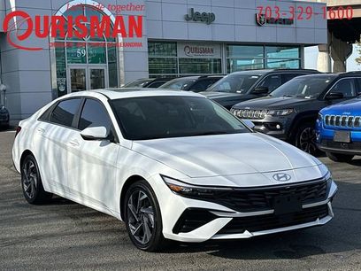 Used 2025 Hyundai Elantra Limited