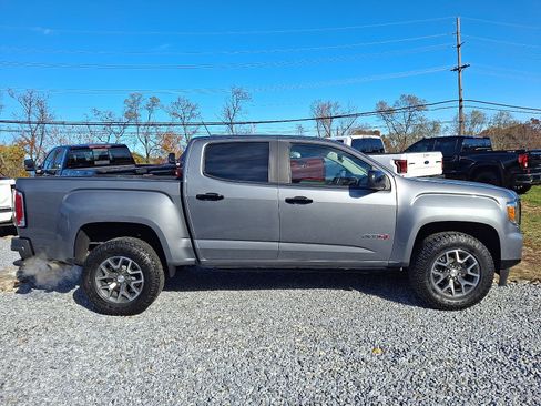Used 2022 GMC Canyon AT4 w/ Trailering Package image 7