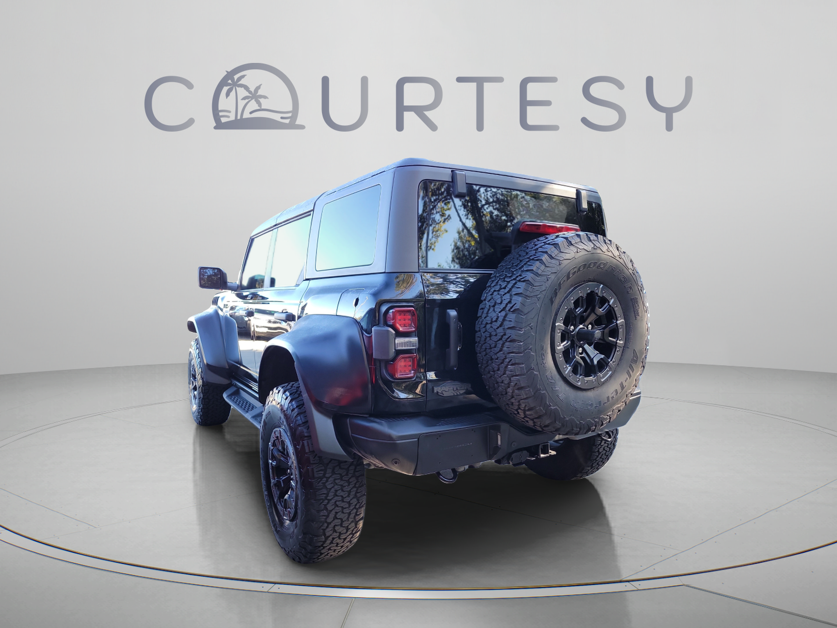 Used 2023 Ford Bronco Raptor AWD/4WD image 2