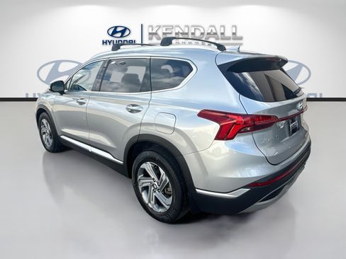 Used 2022 Hyundai Santa Fe SEL w/ Convenience + Premium Package FWD image 4