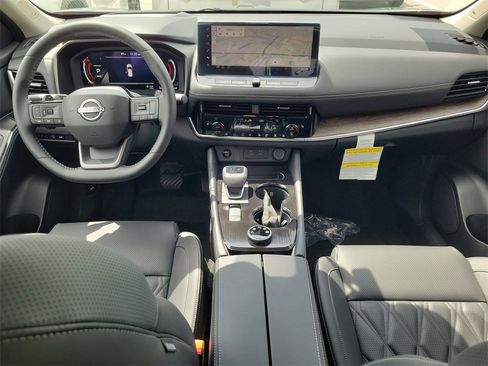 New 2026 Nissan Rogue Platinum w/ Platinum Premium Package image 7