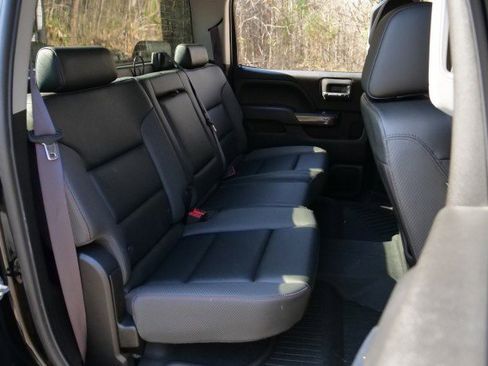 Used 2017 GMC Sierra 2500 SLT image 36