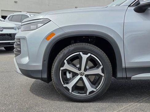 New 2026 Volkswagen Tiguan SE AWD/4WD image 5