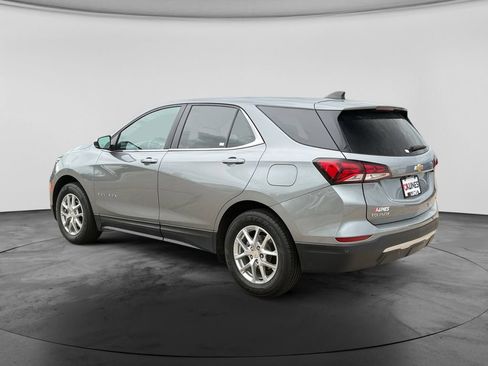 Used 2024 Chevrolet Equinox LT FWD image 7