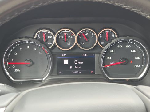 Used 2021 Chevrolet Tahoe LT w/ Rear Media and Nav Package RWD image 27