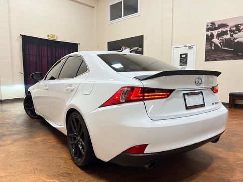 Used 2014 Lexus IS 350 w/ F Sport Package RWD image 44