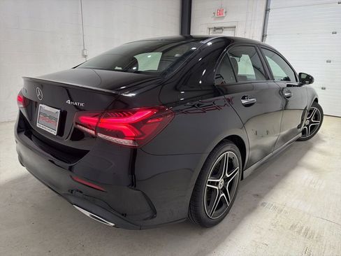 Used 2022 Mercedes-Benz A 220 4MATIC image 4