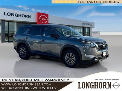 New 2025 Nissan Pathfinder S