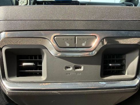 Used 2024 Chevrolet Silverado 3500 High Country w/ High Country Premium Package AWD/4WD image 22