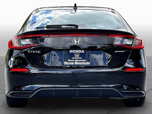 Used 2025 Honda Civic Sport image 5