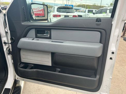 Used 2012 Ford F150 XLT w/ XLT Chrome Pkg AWD/4WD image 16