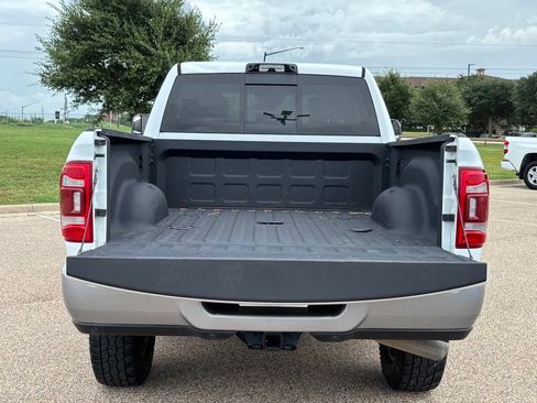 Used 2022 RAM 2500 Laramie AWD/4WD image 7