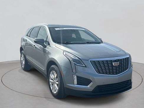 Certified 2023 Cadillac XT5 Luxury AWD/4WD image 3