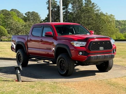 Used 2021 Toyota Tacoma SR5 image 9