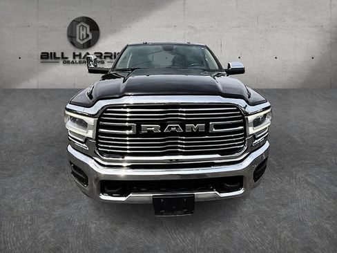 Used 2022 RAM 2500 Laramie AWD/4WD image 2