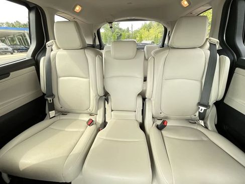 Certified 2025 Honda Odyssey EX-L image 17