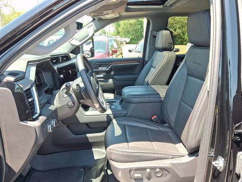 Used 2024 GMC Sierra 1500 Denali w/ Denali Reserve Package AWD/4WD image 10