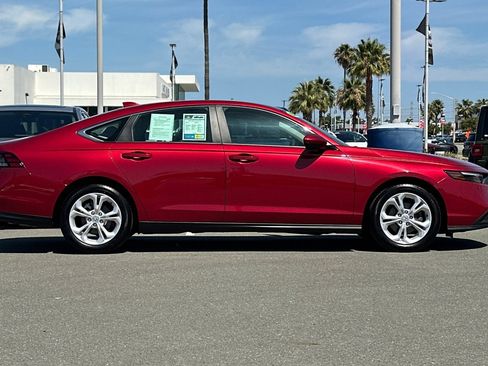 Used 2025 Honda Accord LX image 3