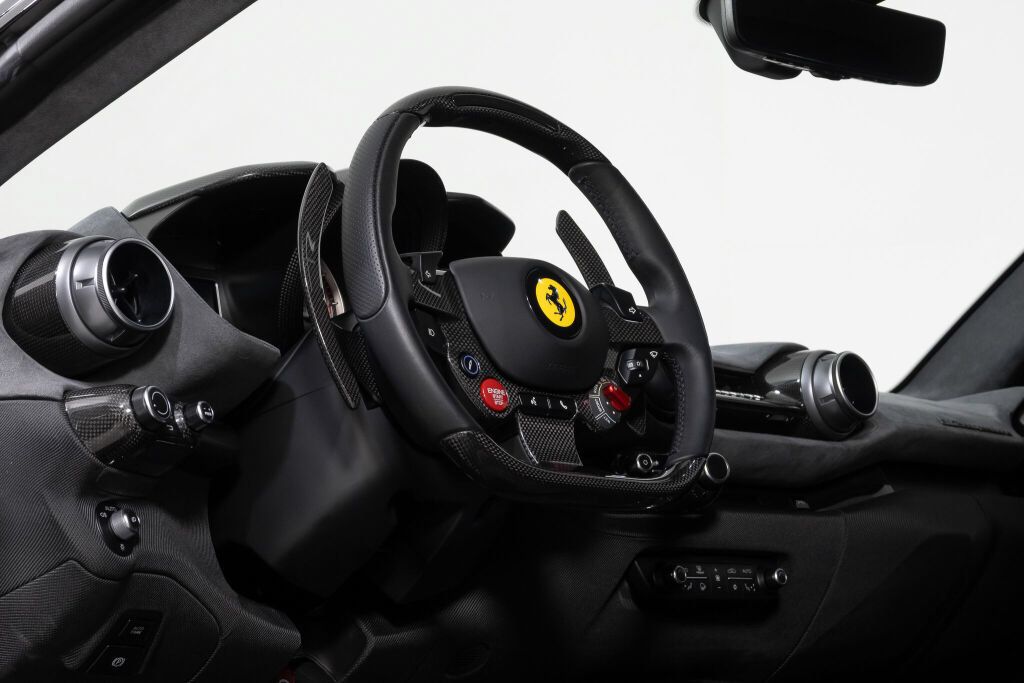Certified 2022 Ferrari 812 Competizione RWD image 34