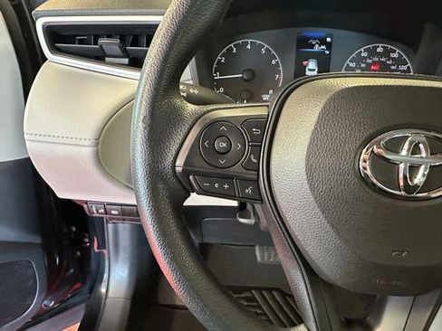 Used 2023 Toyota Corolla Cross L AWD/4WD image 20