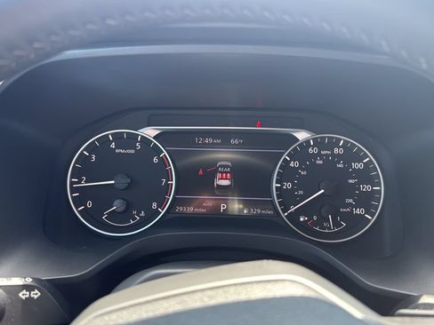 Used 2025 Nissan Rogue SV AWD/4WD image 35