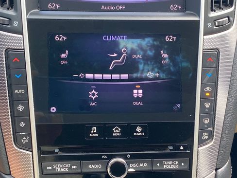 Used 2015 INFINITI Q50 Premium w/ Navigation Package RWD image 31