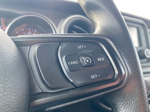 Used 2021 Jeep Wrangler Unlimited Sport image 28