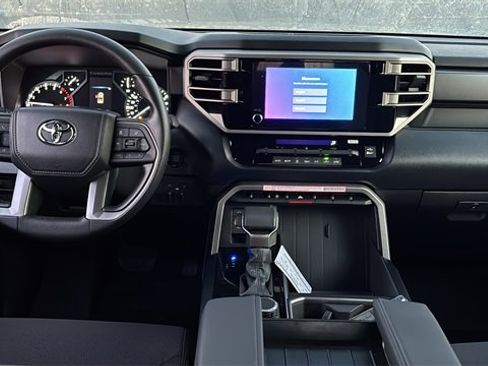 New 2026 Toyota Tundra SR5 image 7