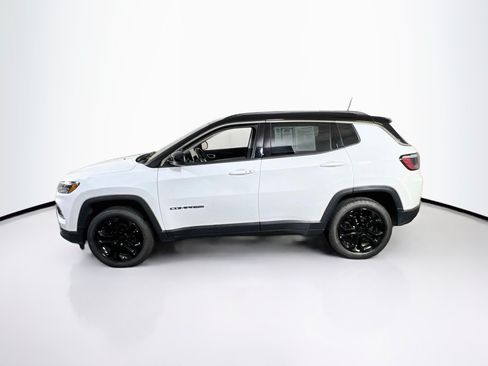 Used 2022 Jeep Compass Limited AWD/4WD image 8