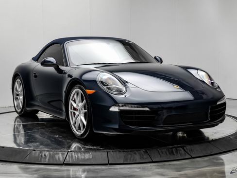 Used 2015 Porsche 911 Carrera S image 25