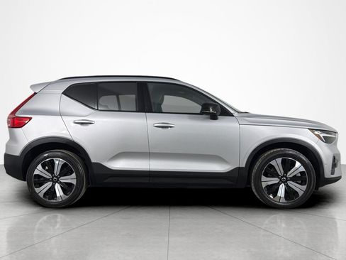 Used 2023 Volvo XC40 Recharge Plus AWD/4WD image 6