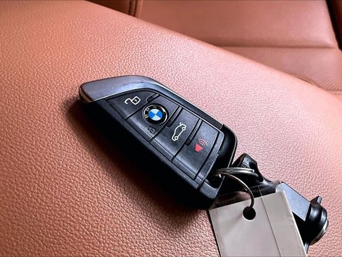Used 2022 BMW X3 M40i AWD/4WD image 14