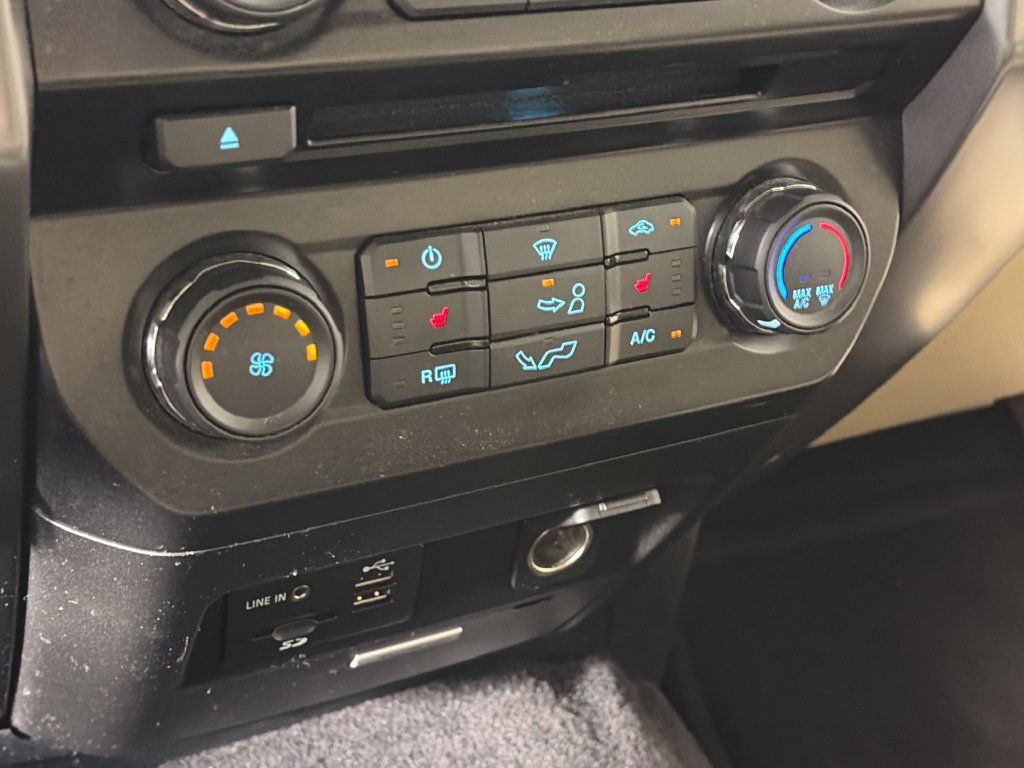 Used 2015 Ford F150 XLT w/ Equipment Group 302A Luxury AWD/4WD image 21