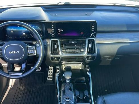 Used 2023 Kia Sorento SX Prestige image 33