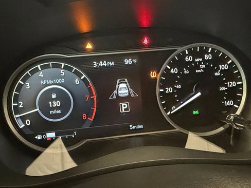 Used 2025 Nissan Versa SV w/ Trunk Package FWD image 19