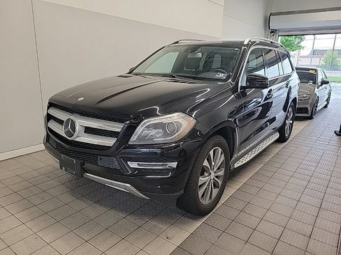 Used 2014 Mercedes-Benz GL 450 4MATIC image 1
