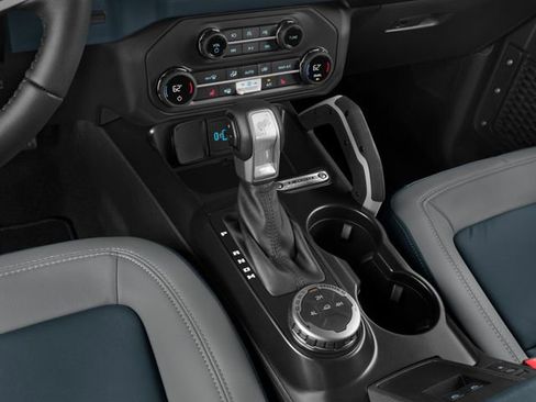 Used 2025 Ford Bronco Sport Outer Banks w/ Outer Banks Tech Package+ AWD/4WD image 9