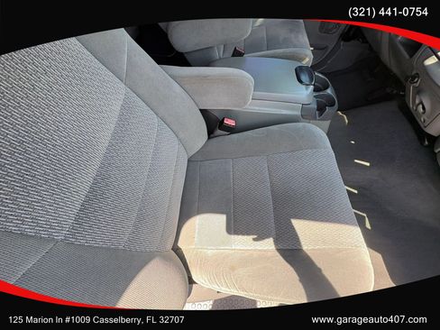 Used 2004 Ford F250 XL RWD image 40