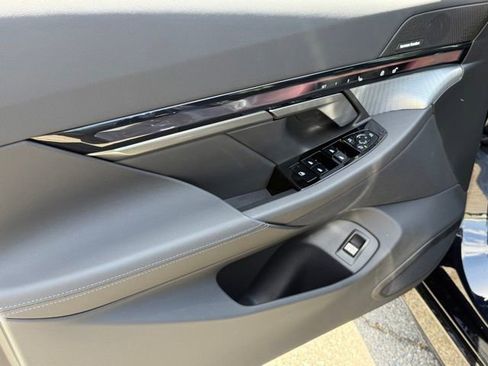 New 2026 BMW i5 eDrive40 w/ M Sport Package RWD image 15