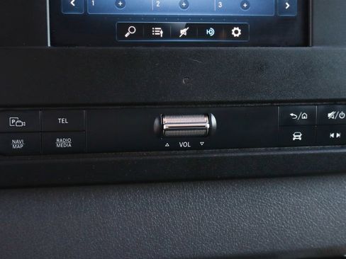 Used 2020 Mercedes-Benz Sprinter 1500 image 38